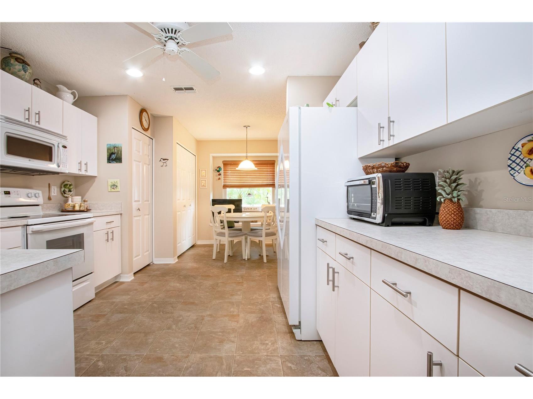 702 Staffordshire Lane #22 Sun City Center FL 33573 TB8481555 image25