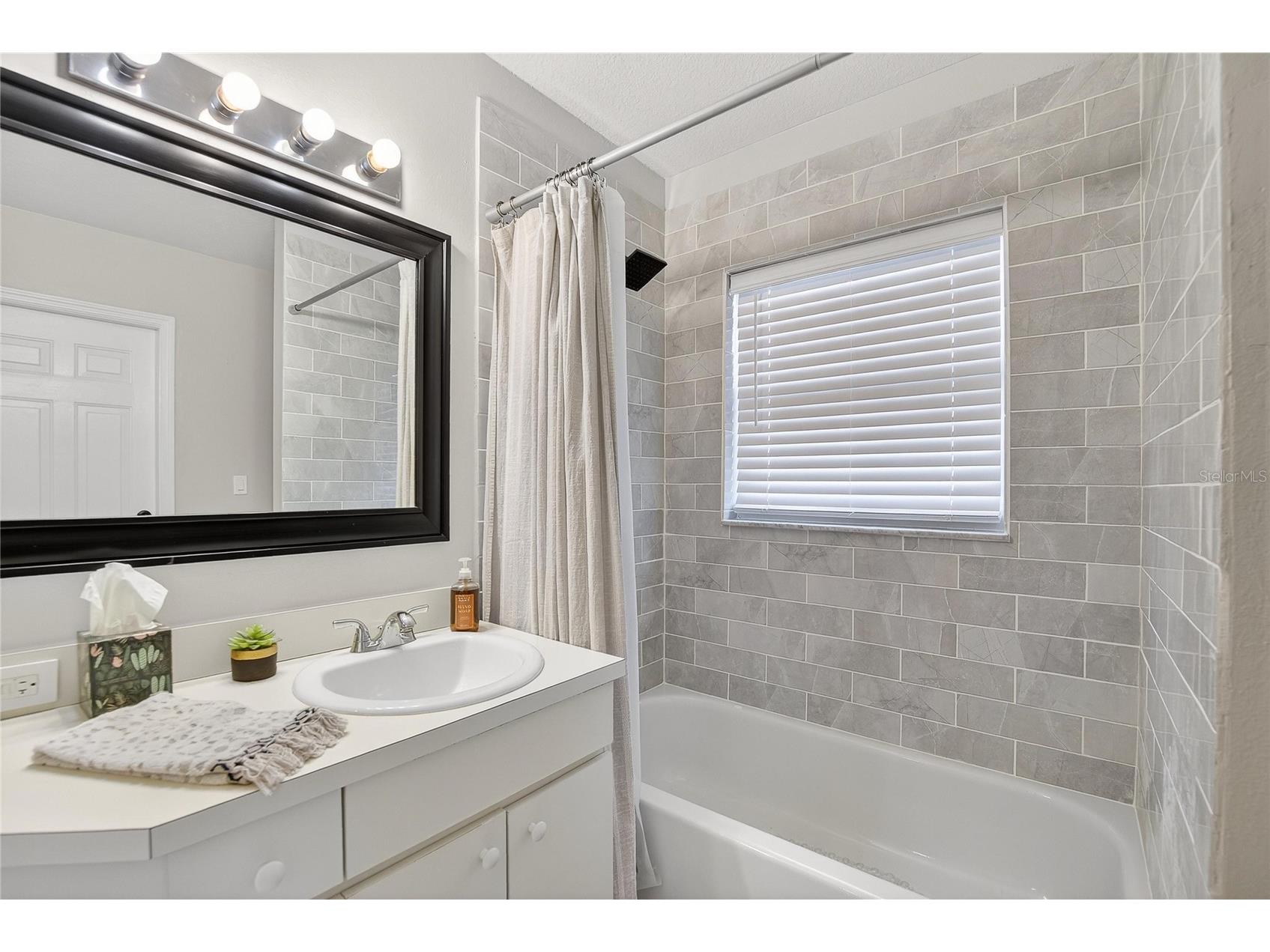 702 Tuscanny Street Brandon FL 33511 TB8484421 image32