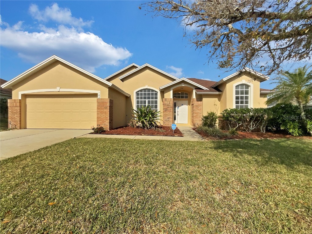 702 Via Bianca Drive Davenport FL 33896 O6059849 image1