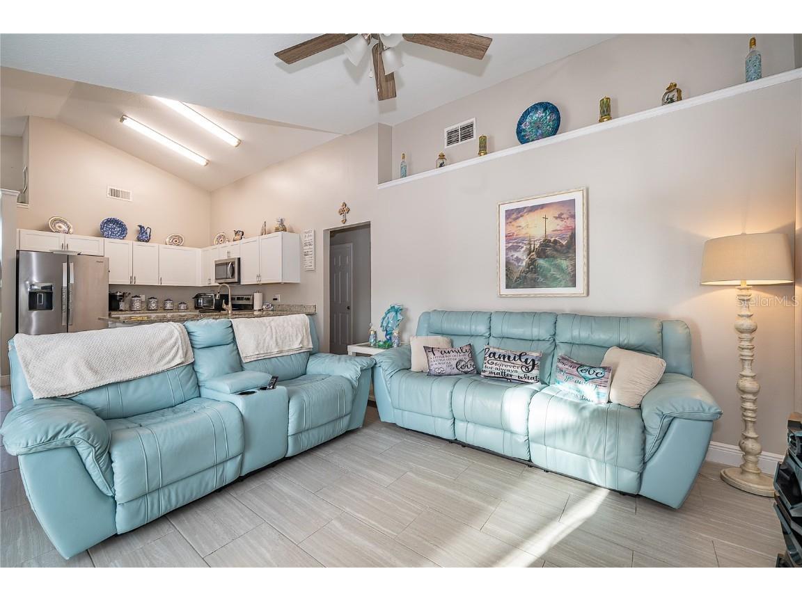 702 Via Bianca Drive Davenport FL 33896 O6361752 image19