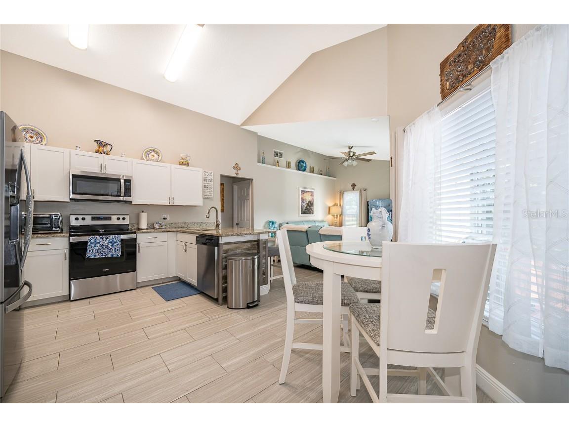 702 Via Bianca Drive Davenport FL 33896 O6361752 image9