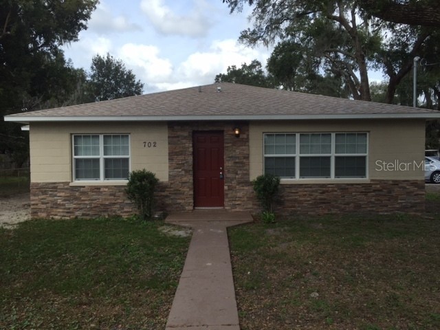 702 W Cherry Street Plant City FL 33563 U8249368 image1