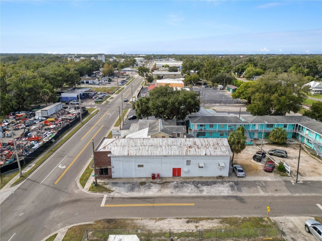 702 W Dr Martin Luther King Jr Boulevard Plant City FL 33563 L4956770 image17