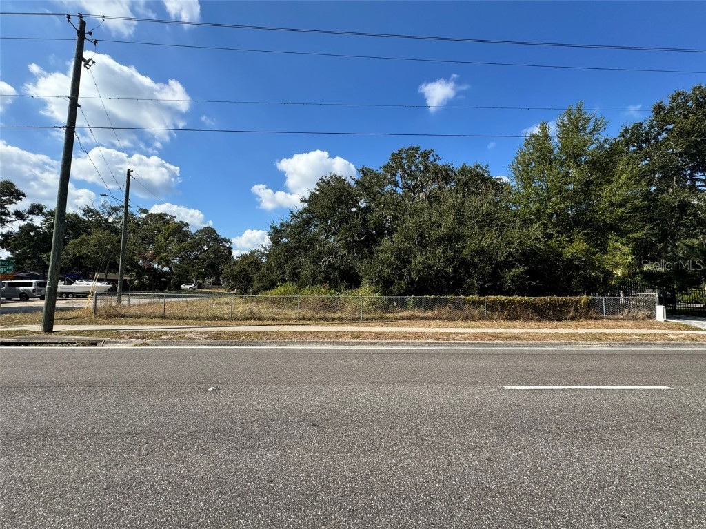 702 Westwood Drive Brandon FL 33511 TB8449539 image3