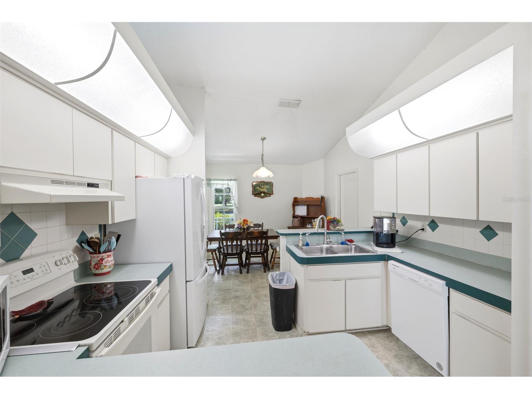 7020 Alberta Street Brooksville FL 34604 W7885941 image14
