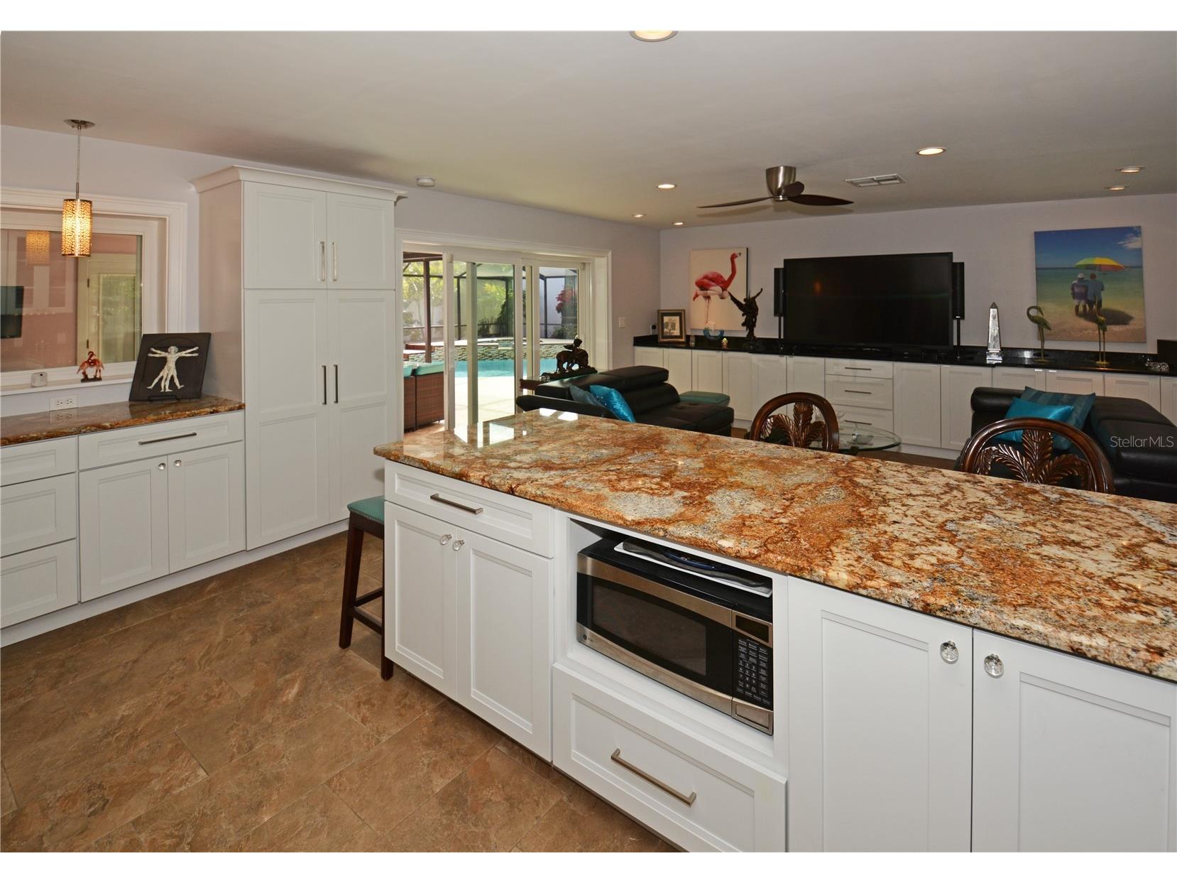 7020 Mango Avenue S Saint Petersburg FL 33707 TB8517708 image16