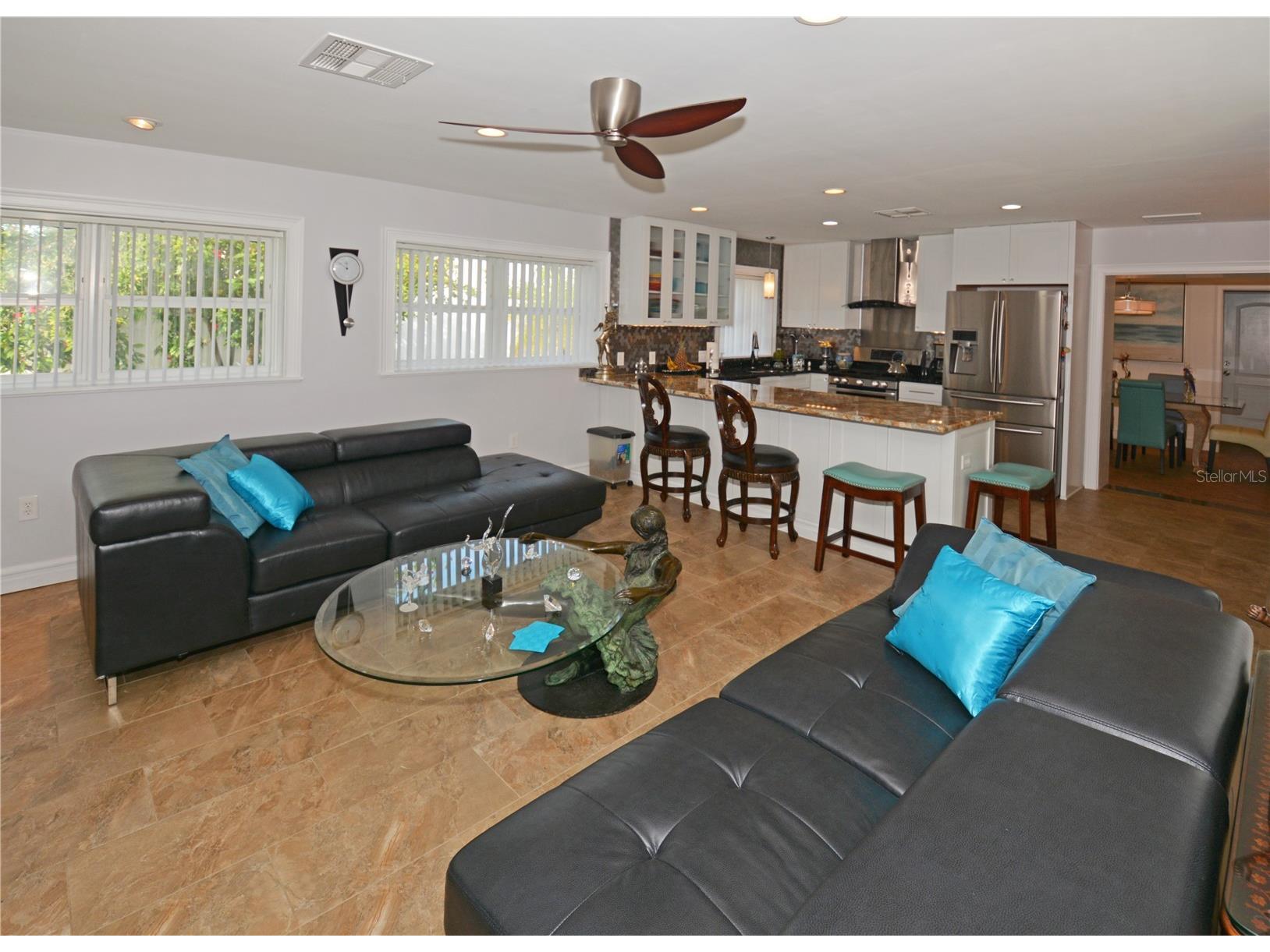7020 Mango Avenue S Saint Petersburg FL 33707 TB8517708 image20