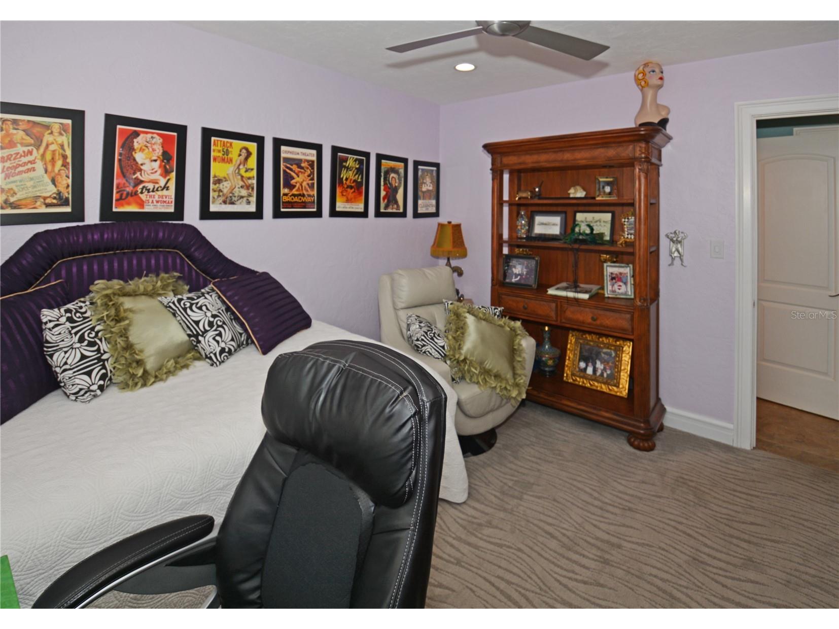 7020 Mango Avenue S Saint Petersburg FL 33707 TB8517708 image29