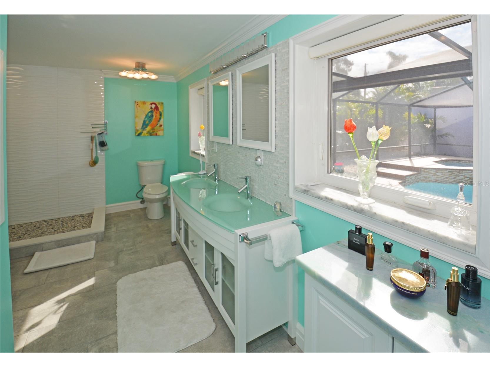7020 Mango Avenue S Saint Petersburg FL 33707 TB8517708 image36