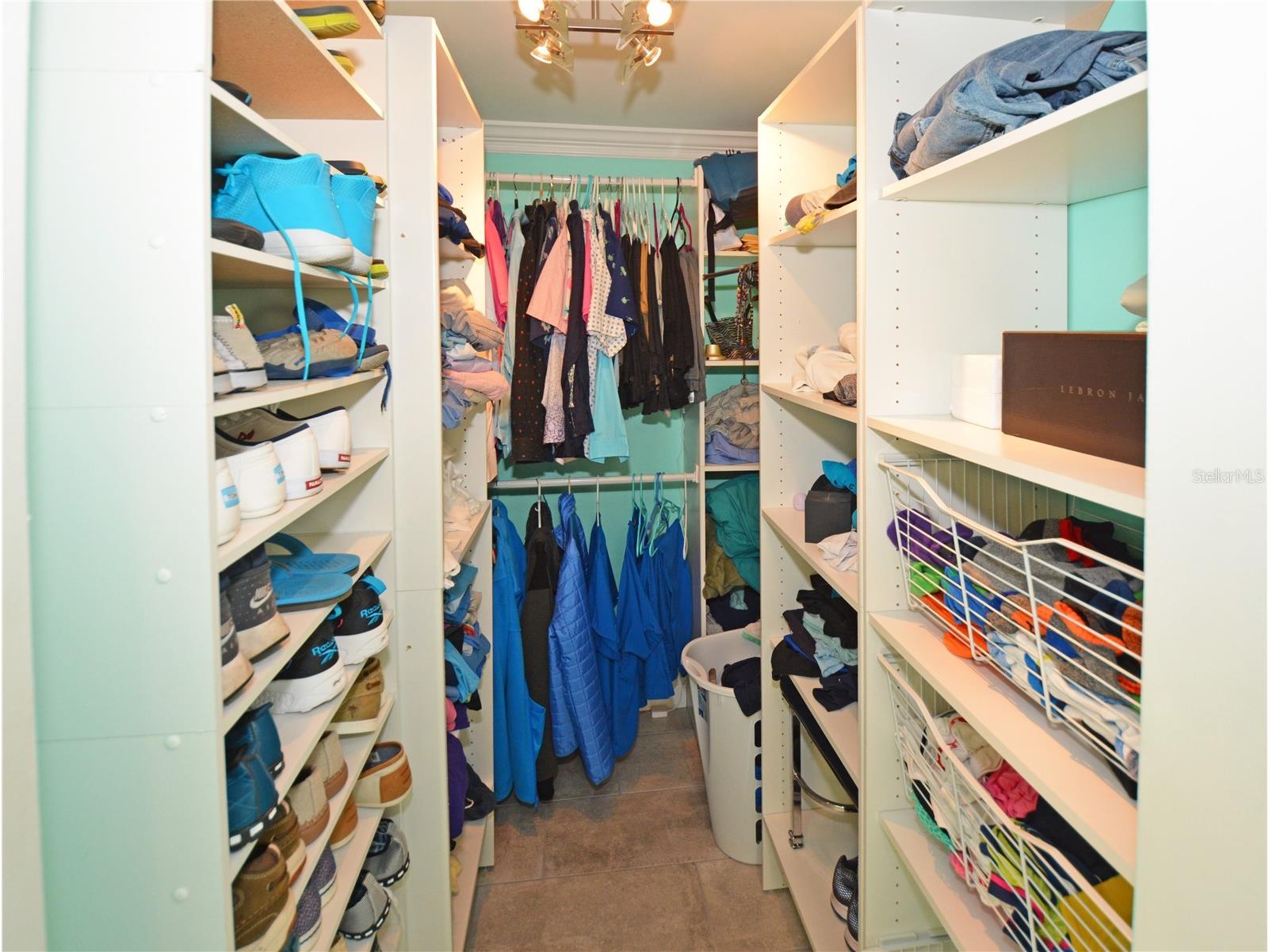 7020 Mango Avenue S Saint Petersburg FL 33707 TB8517708 image38