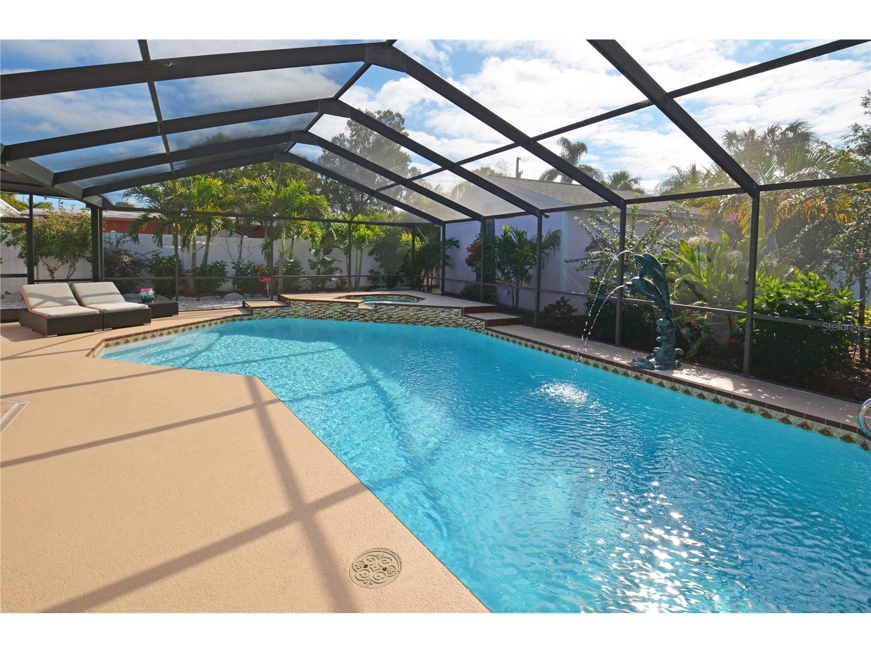 7020 Mango Avenue S Saint Petersburg FL 33707 TB8517708 image43