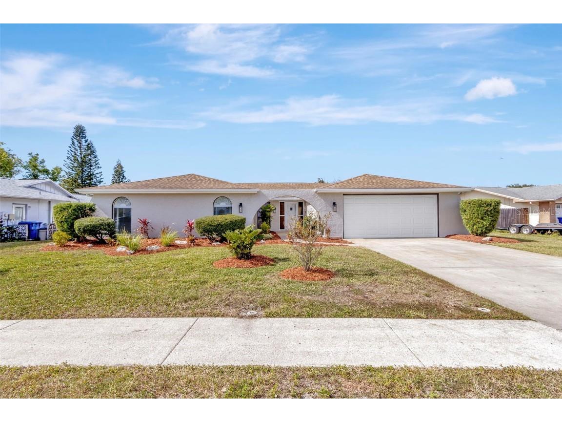 7020 Pin Cherry Lane Port Richey FL 34668 W7859667 image1