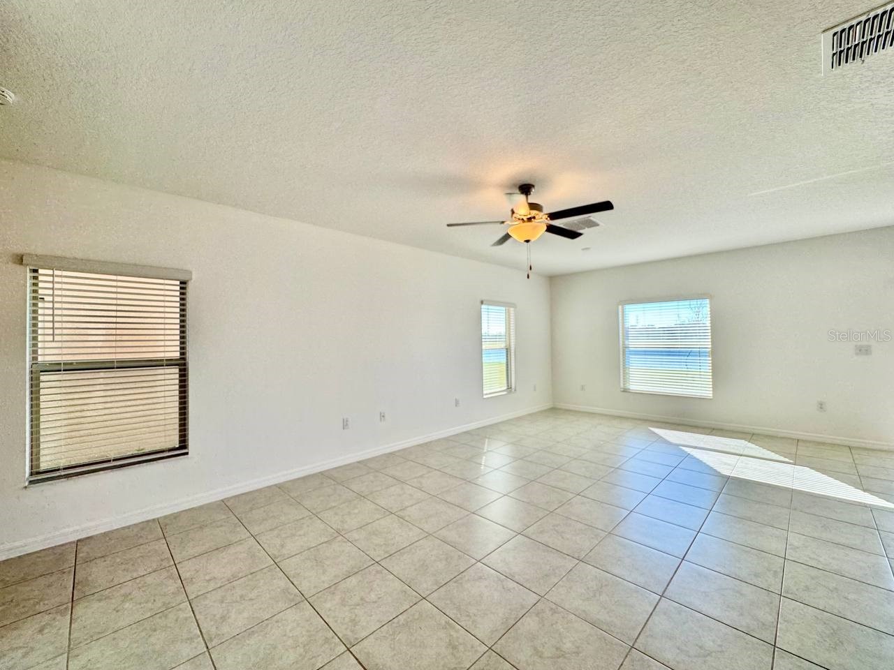 7020 Samuel Ivy Drive Tampa FL 33619 TB8480465 image3