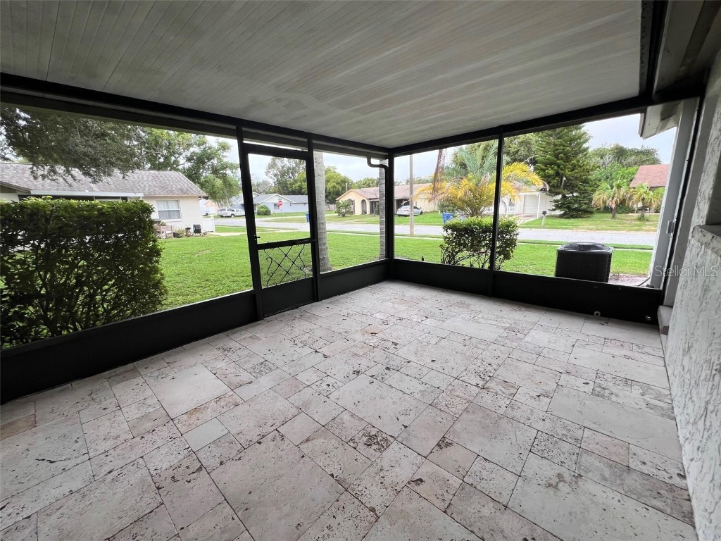 7020 Wentworth Way New Port Richey FL 34655 W7877883 image18