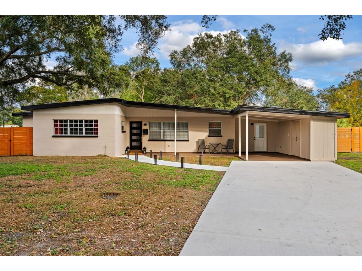 7021 Barby Lane Belle Isle FL 32812 - LAKE CONWAY CANAL FRONT O6161676 image1