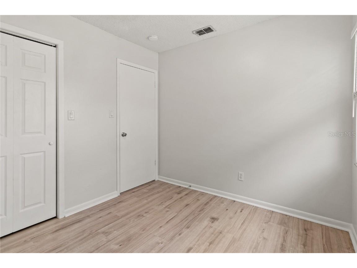 7021 Blossom Avenue Tampa FL 33614 TB8450624 image21