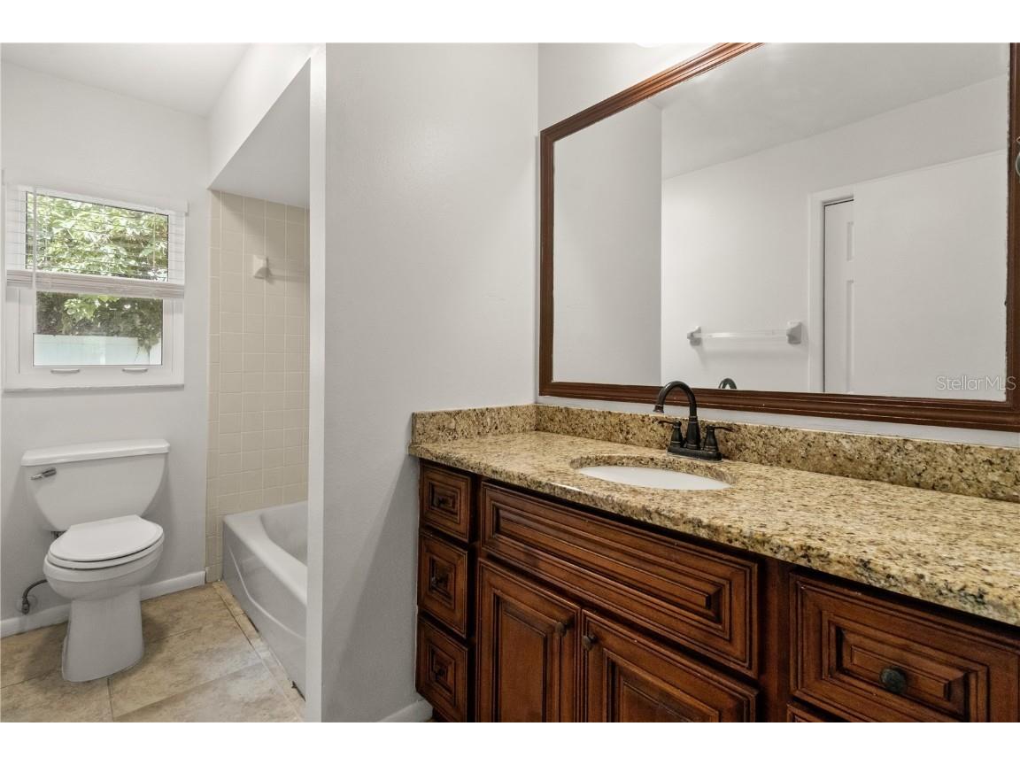 7021 Blossom Avenue Tampa FL 33614 TB8450624 image23