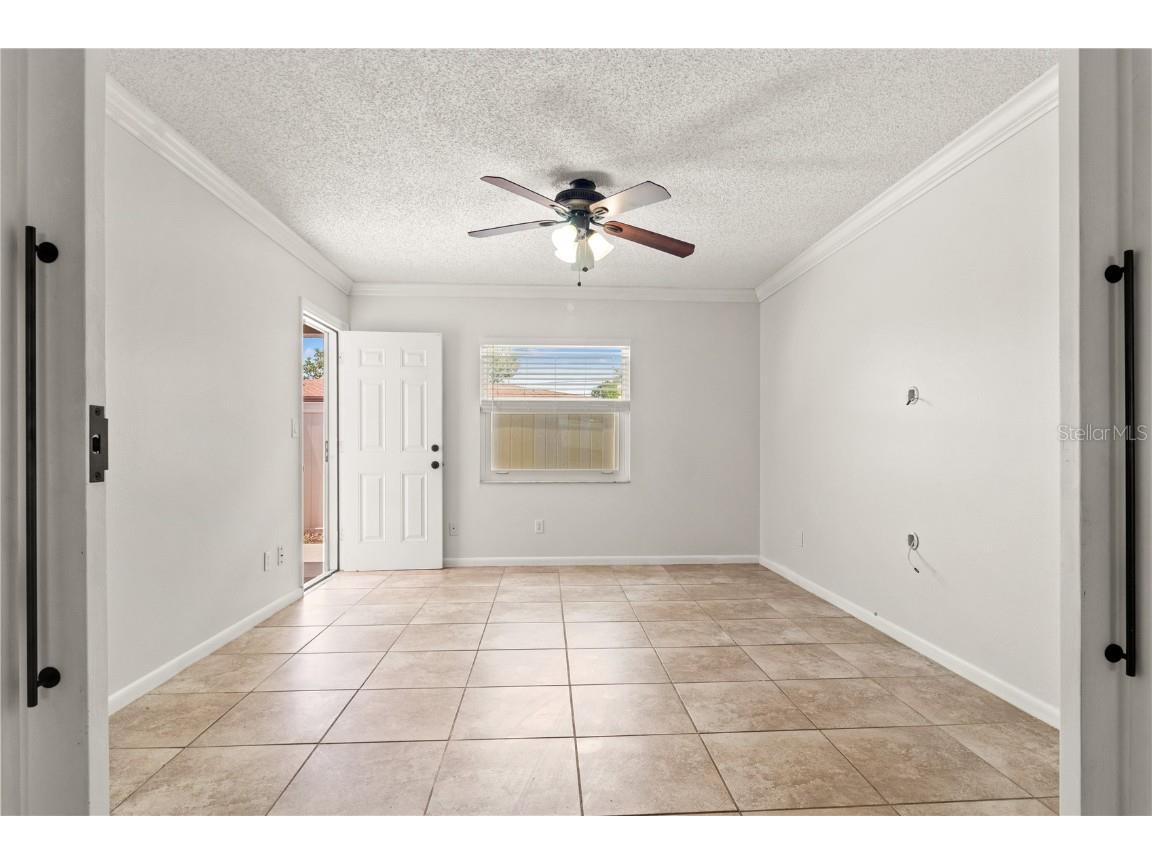 7021 Blossom Avenue Tampa FL 33614 TB8450652 image18