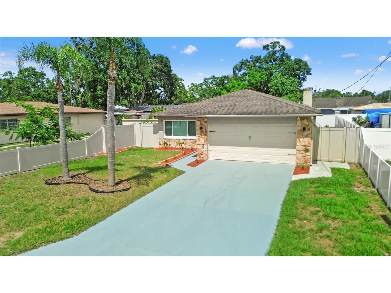 7021 Blossom Avenue Tampa FL 33614 TB8450652 image3