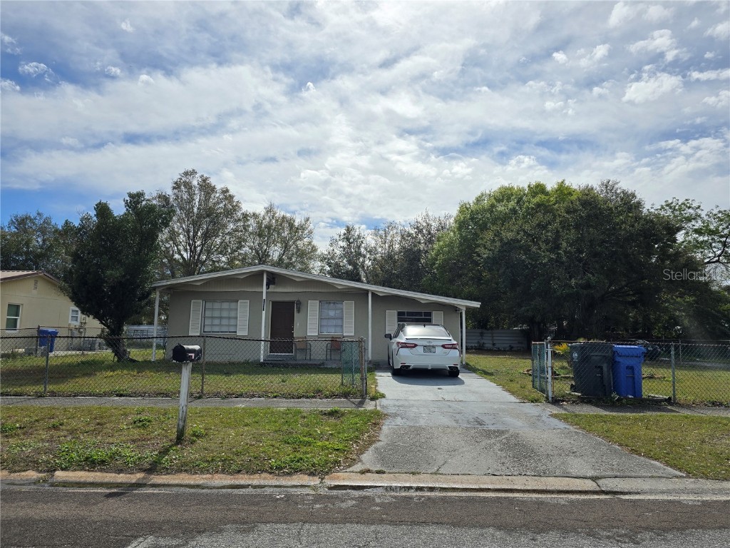 7021 Glenview Dr Tampa FL 33619 T3503148 image1