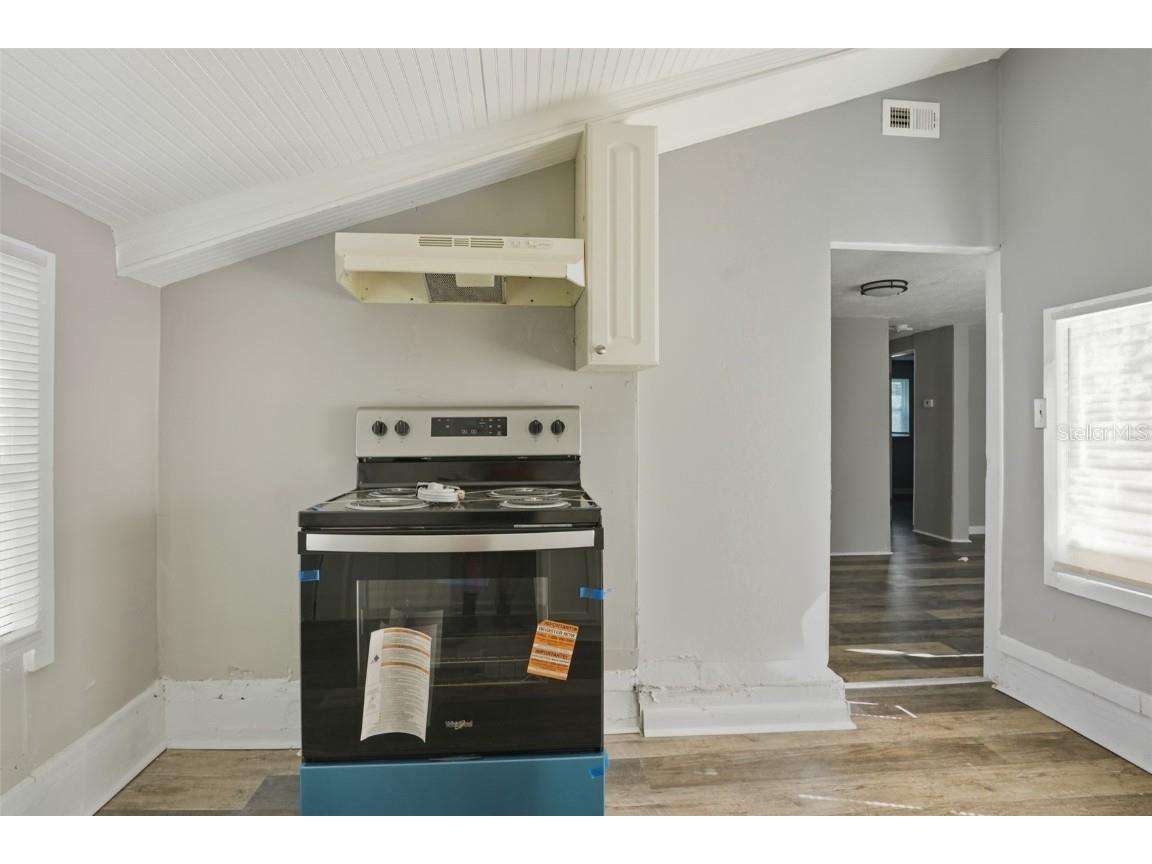 7021 Hudson Avenue Hudson FL 34667 W7880313 image11