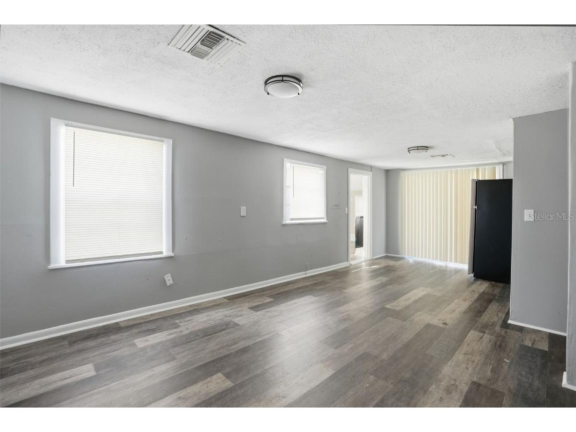 7021 Hudson Avenue Hudson FL 34667 W7880313 image12