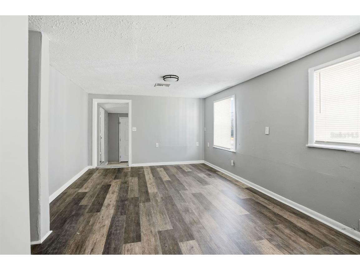 7021 Hudson Avenue Hudson FL 34667 W7880313 image13