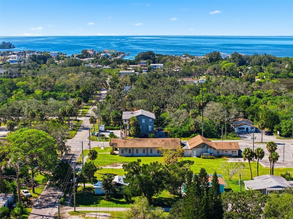 7021 Hudson Avenue Hudson FL 34667 W7880313 image29