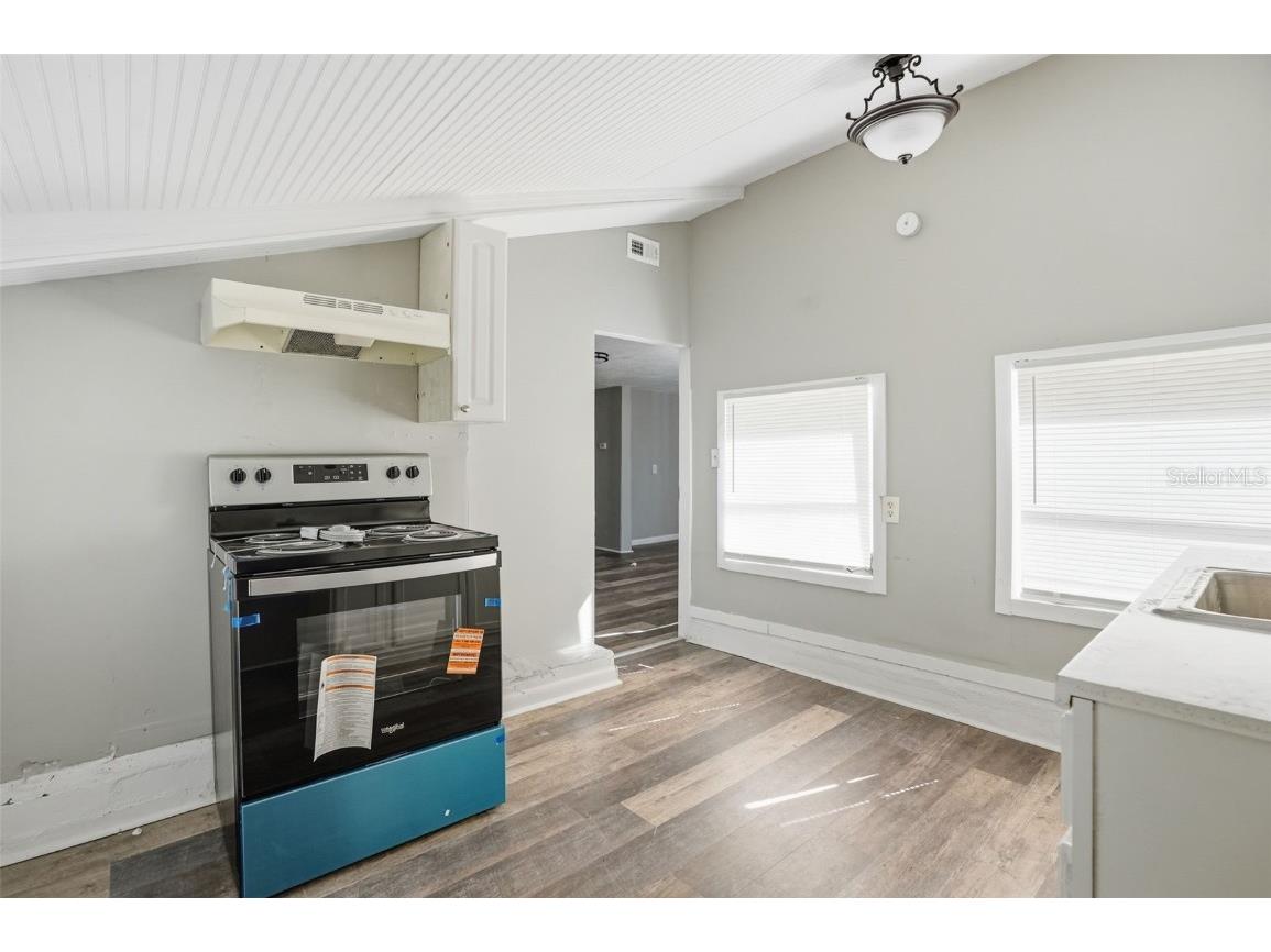 7021 Hudson Avenue Hudson FL 34667 W7880313 image9