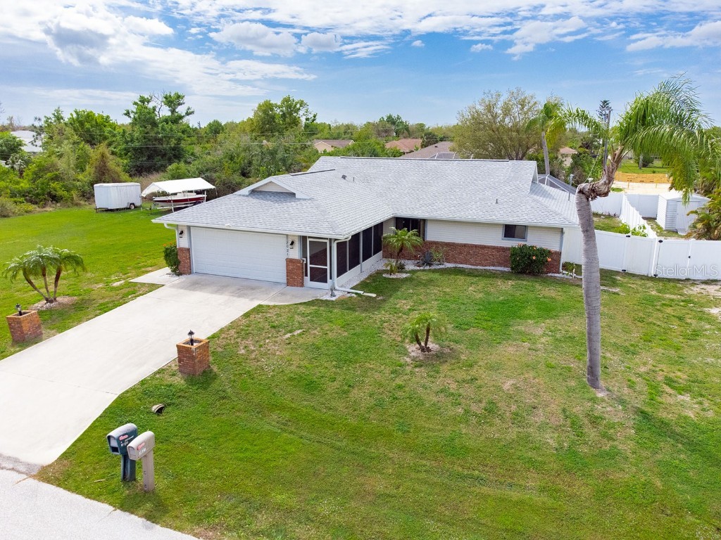 7021 Larkin Street Englewood FL 34224 D6135440 image1