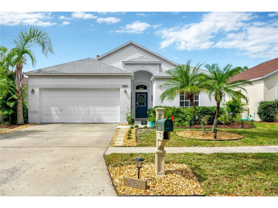 7021 Monarch Park Drive Apollo Beach FL 33572 U8233756 image1