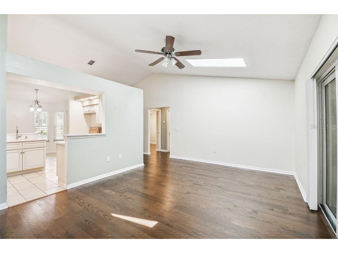 7021 Oregon Chickadee Road Weeki Wachee FL 34613 TB8440634 image16