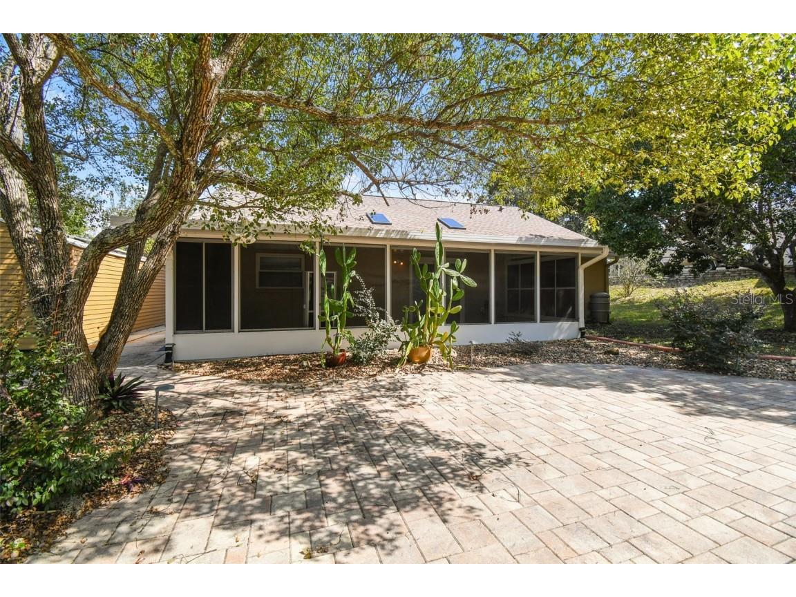 7021 Oregon Chickadee Road Weeki Wachee FL 34613 TB8440634 image40