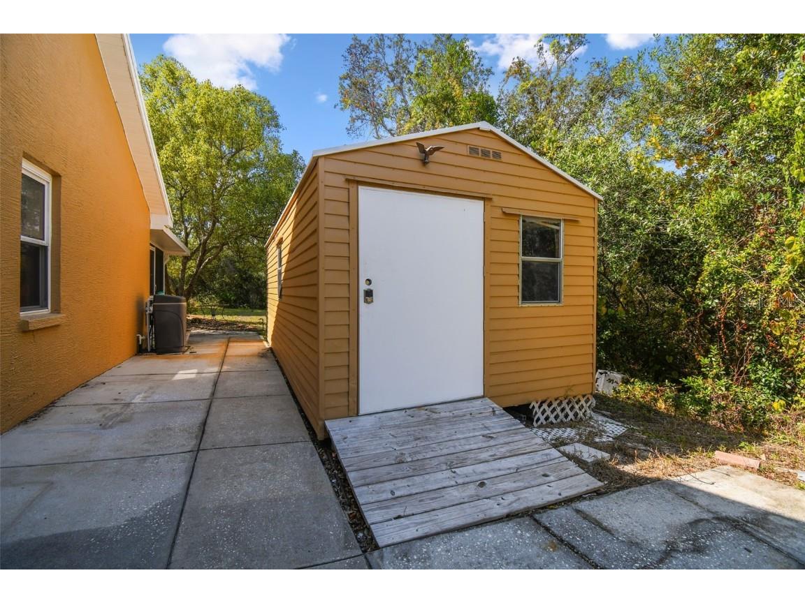 7021 Oregon Chickadee Road Weeki Wachee FL 34613 TB8440634 image48