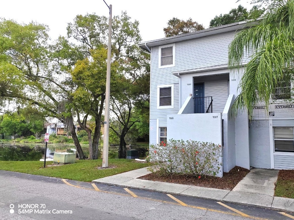 7021 Waterside Drive #1 Tampa FL 33617 T3521273 image1