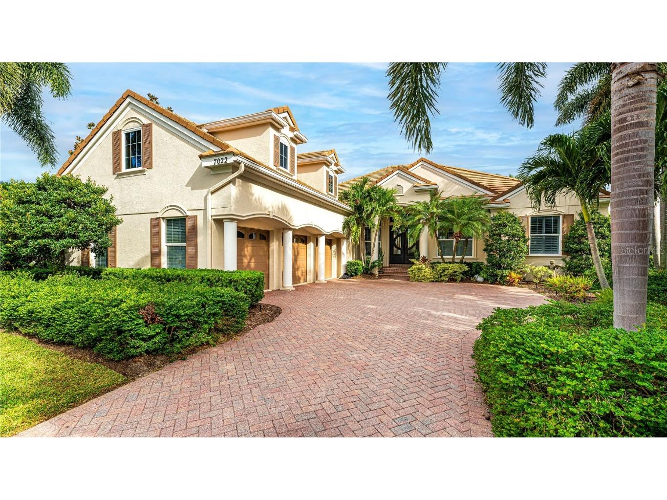 7022 Kingsmill Court Lakewood Ranch FL 34202 A4586393 image1