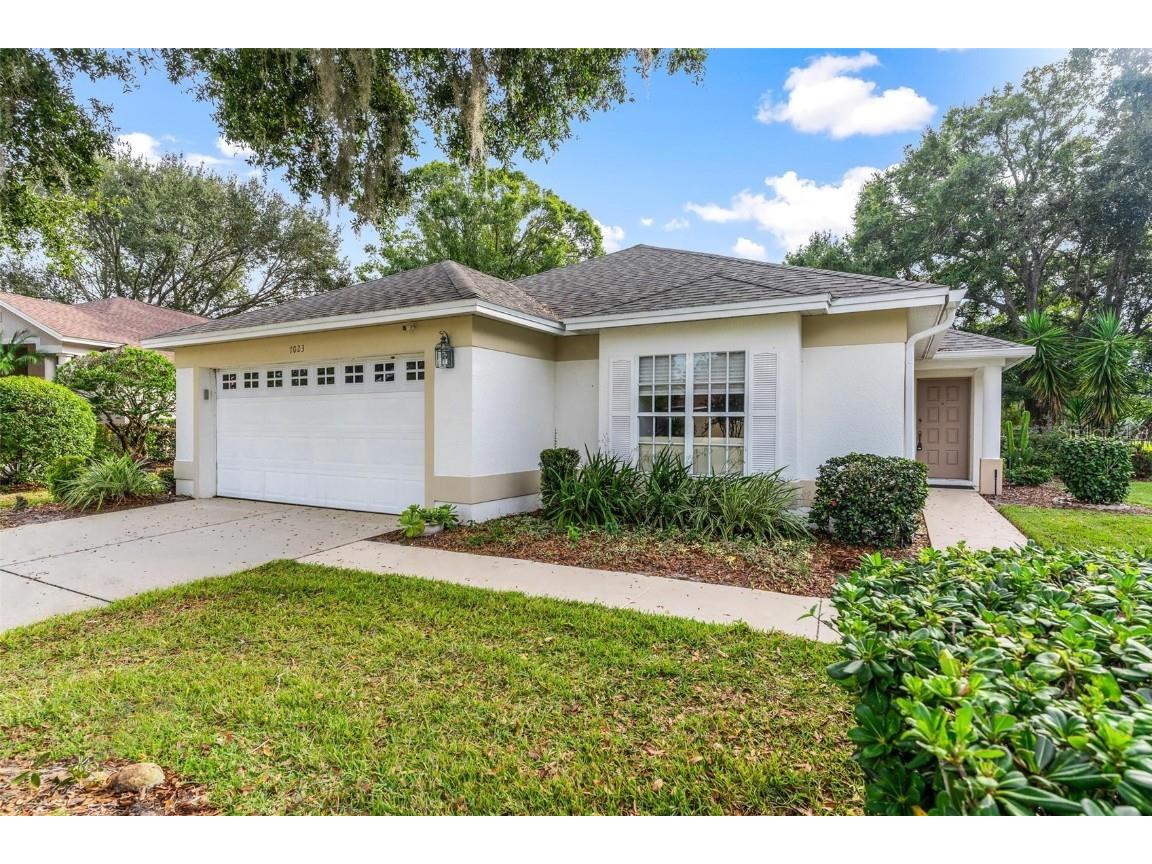 7023 Arcadian Court Mount Dora FL 32757 - BULL RUSH POND G5104462 image1