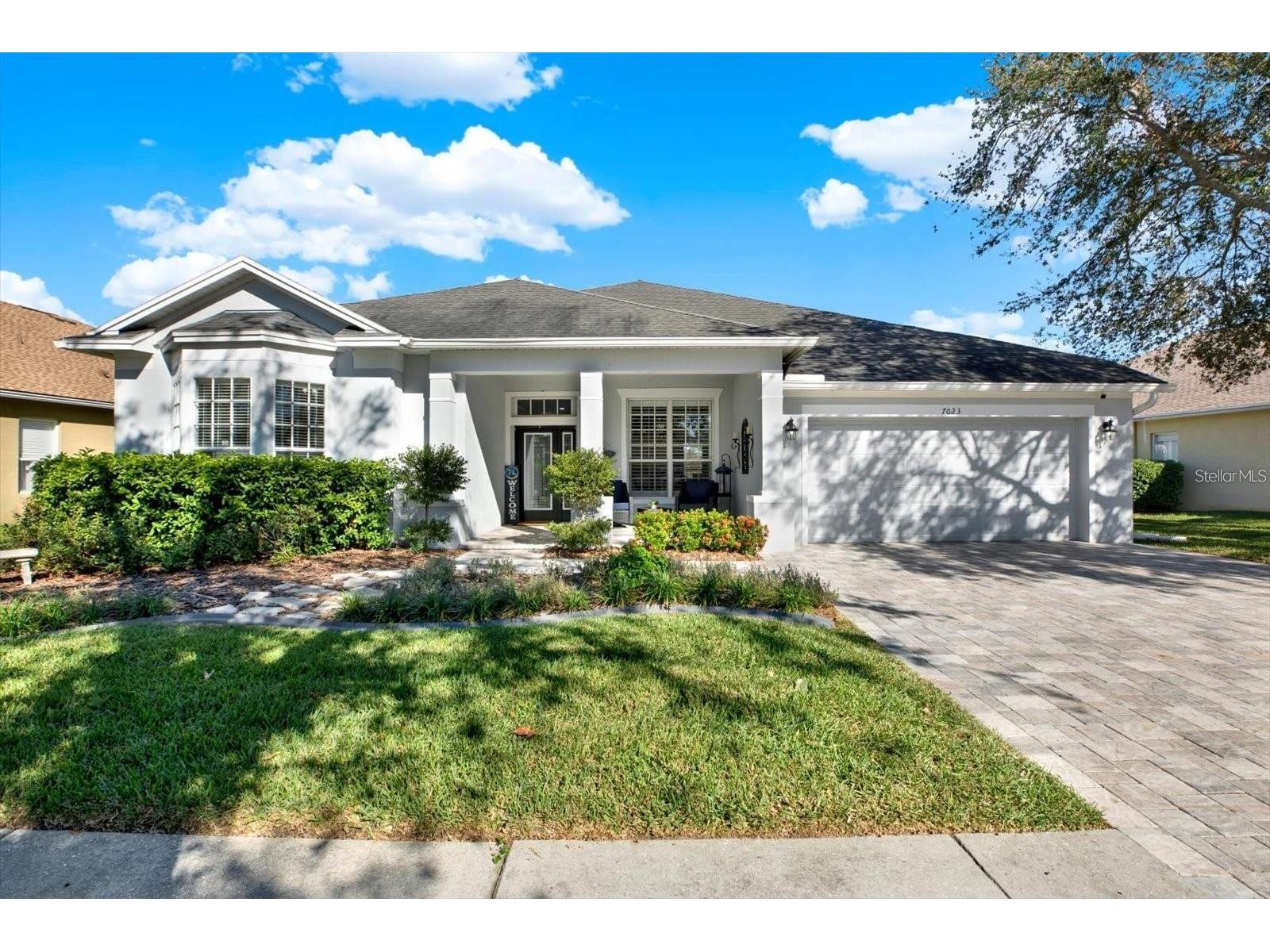 7023 Derwent Glen Circle Land O Lakes FL 34637 - BAY LAKE TB8471056 image1