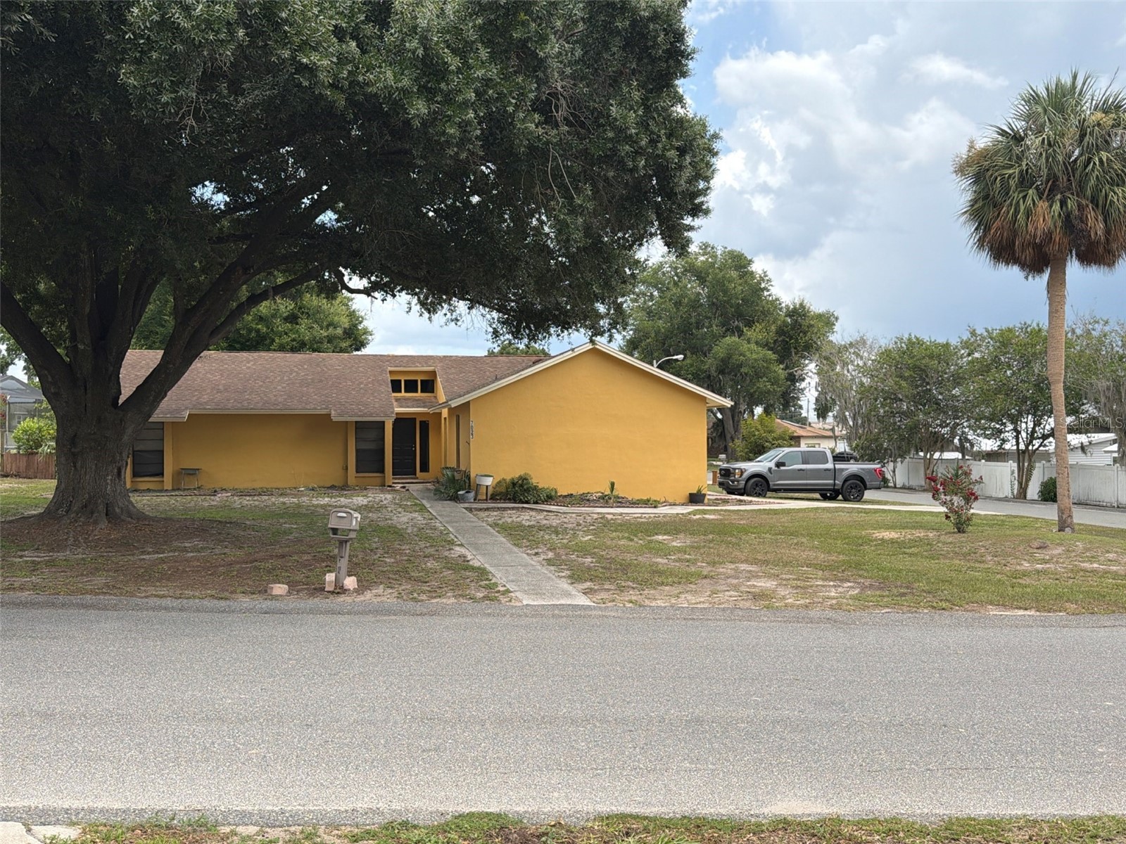 7023 Fox Chase Drive Lakeland FL 33810 A4698282 image2