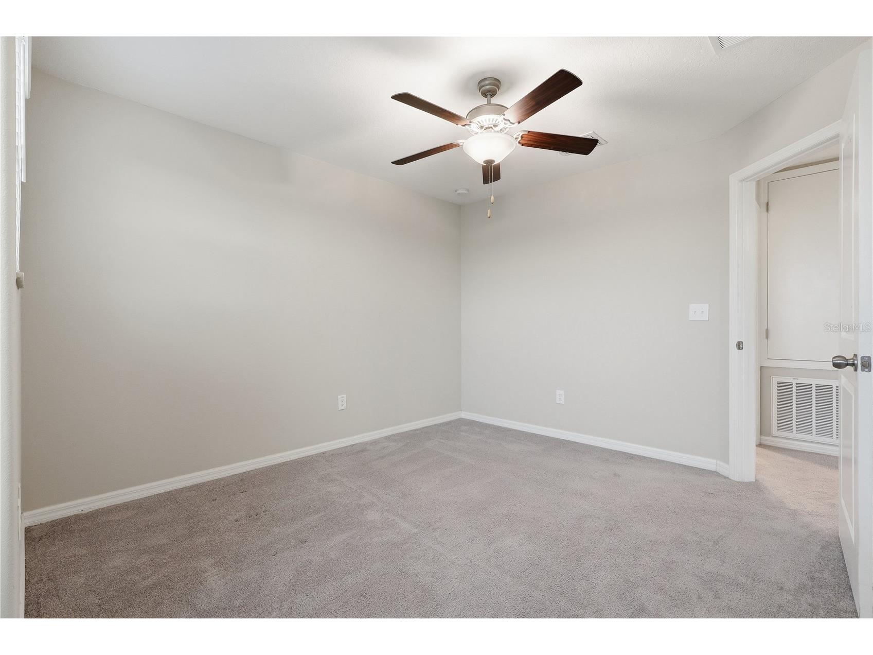 7023 Samuel Ivy Drive Tampa FL 33619 TB8525922 image15
