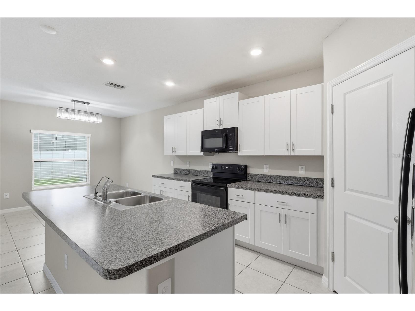 7023 Samuel Ivy Drive Tampa FL 33619 TB8525922 image9