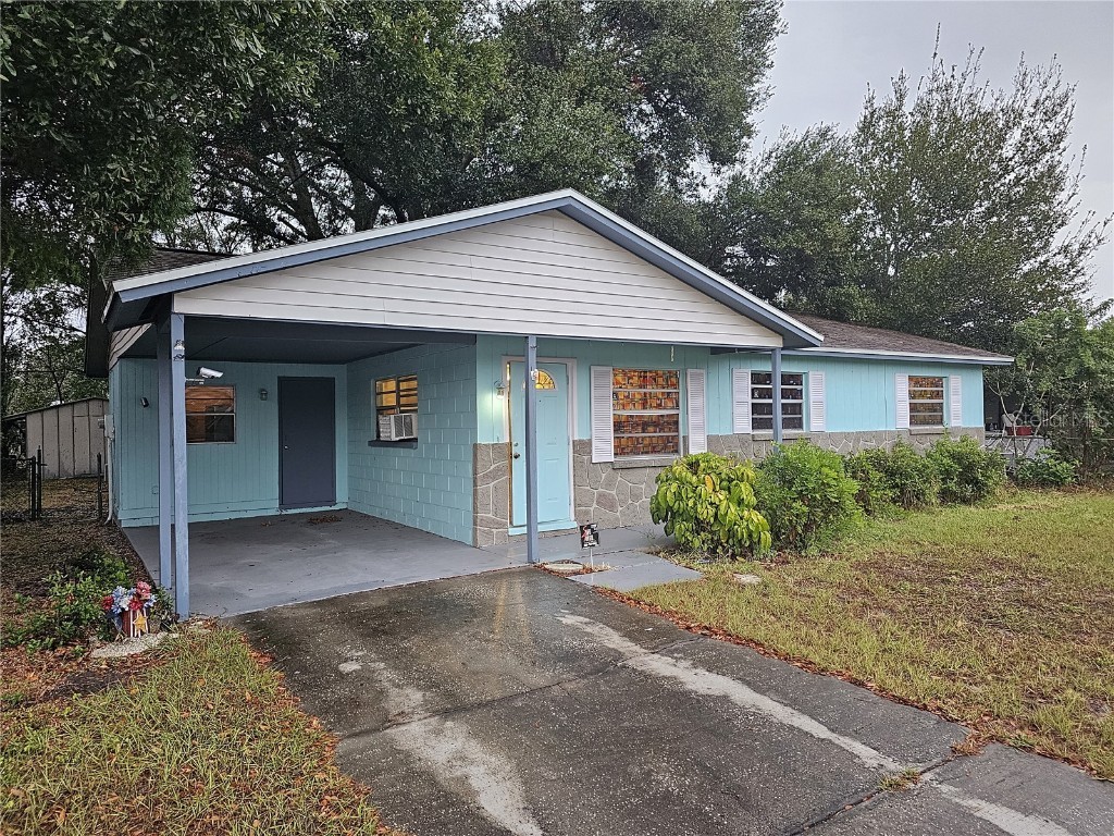7024 24th Avenue S Tampa FL 33619 W7859742 image1