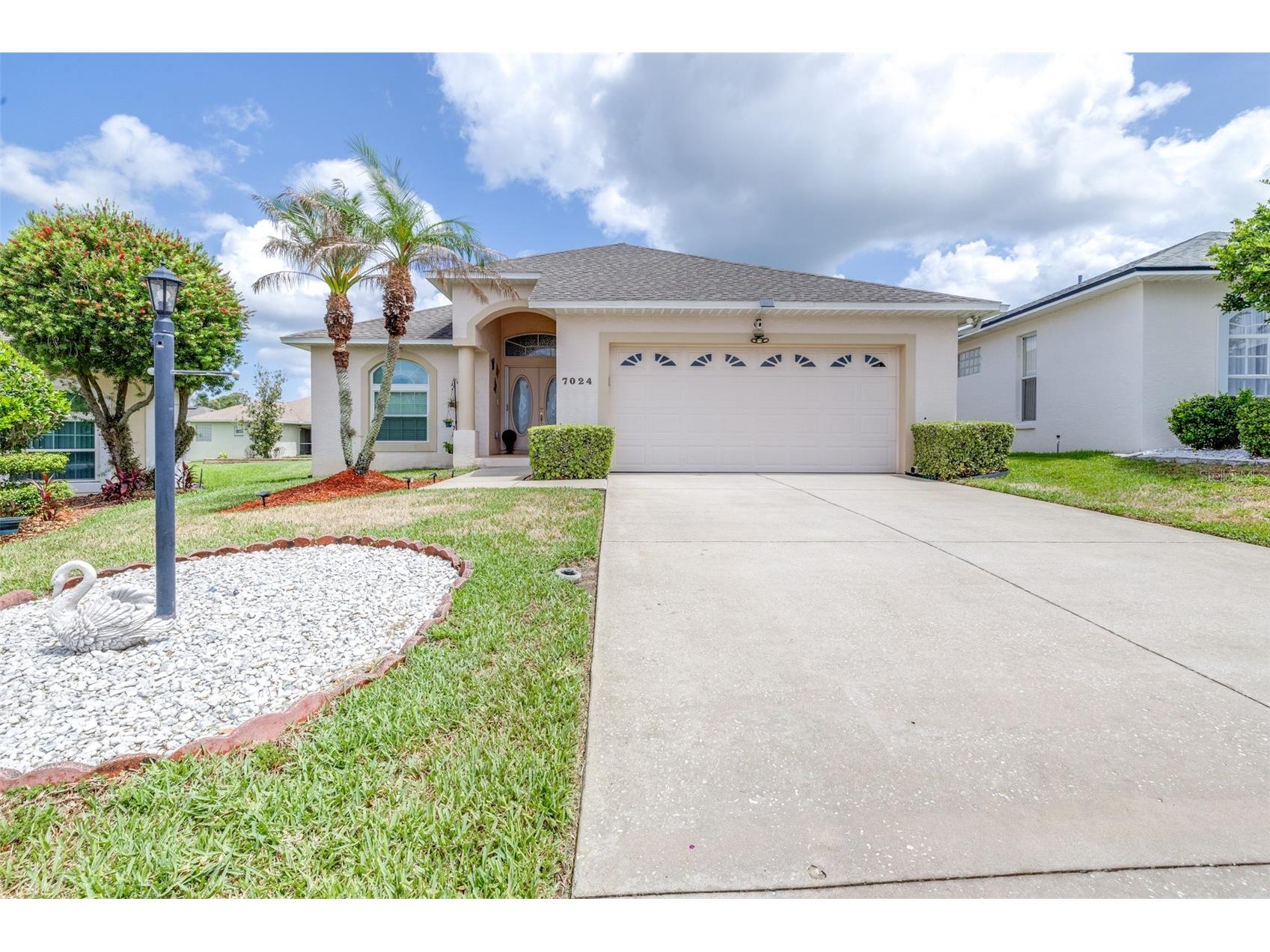 7024 Bendelow Drive Lakeland FL 33810 L4962324 image2
