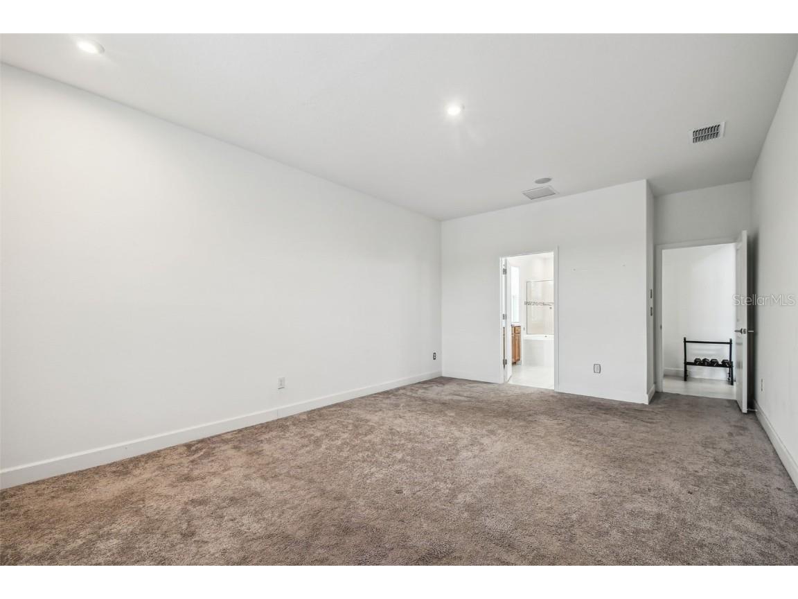 7024 Bradbury Circle Wesley Chapel FL 33545 TB8396231 image14