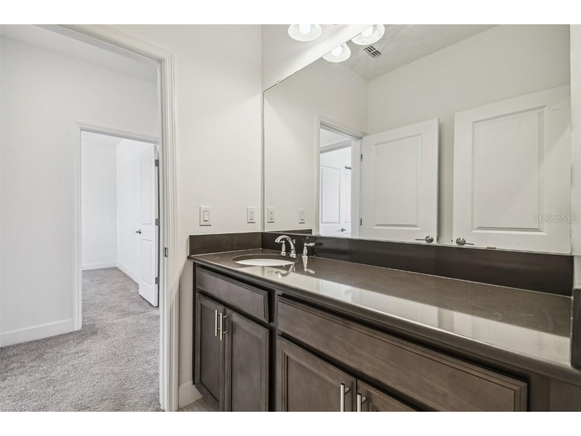 7024 Bradbury Circle Wesley Chapel FL 33545 TB8396231 image57