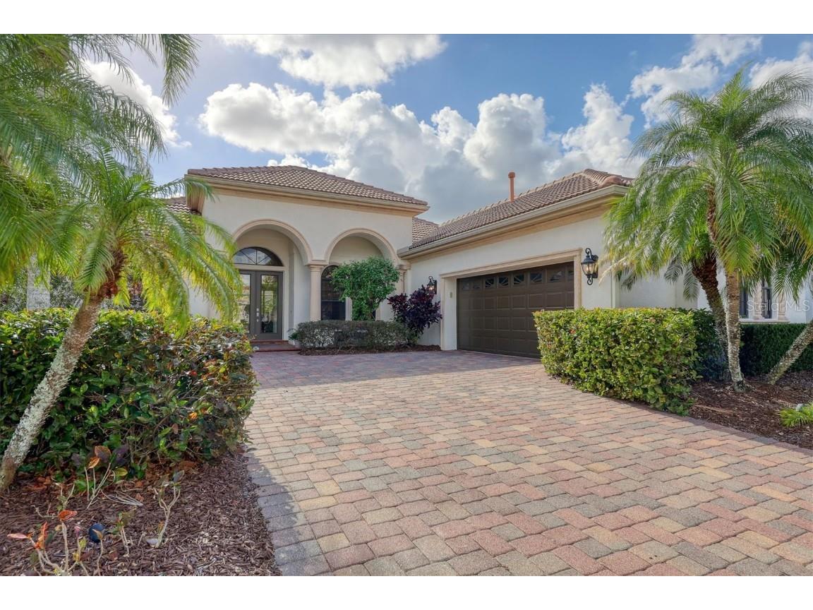 7024 Brier Creek Court Lakewood Ranch FL 34202 A4560476 image1