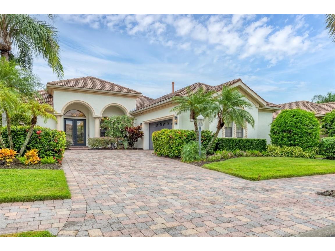 7024 Brier Creek Court Lakewood Ranch FL 34202 A4664518 image1