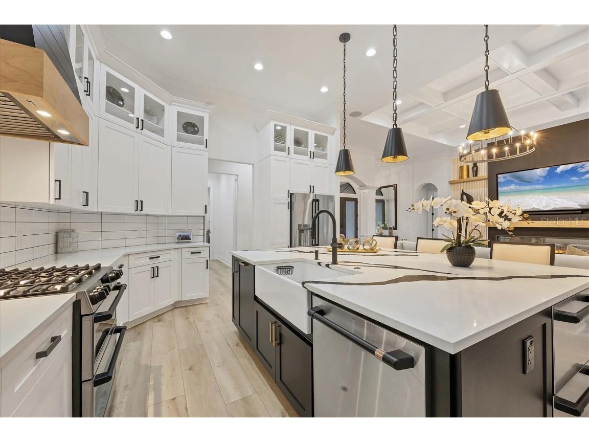 7024 Brier Creek Court Lakewood Ranch FL 34202 A4664518 image14