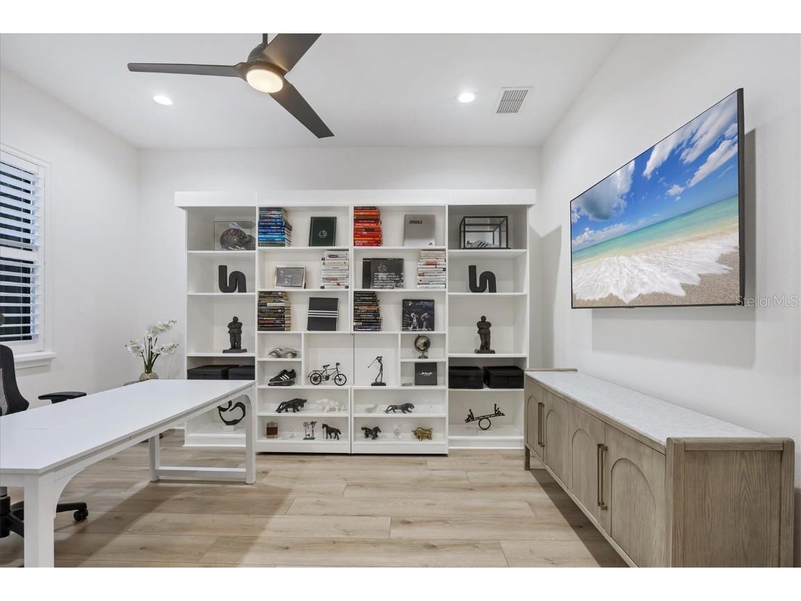 7024 Brier Creek Court Lakewood Ranch FL 34202 A4664518 image22