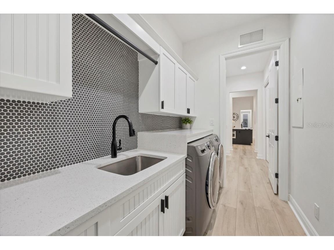 7024 Brier Creek Court Lakewood Ranch FL 34202 A4664518 image32